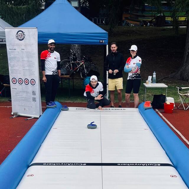 Instagram post Street Curling